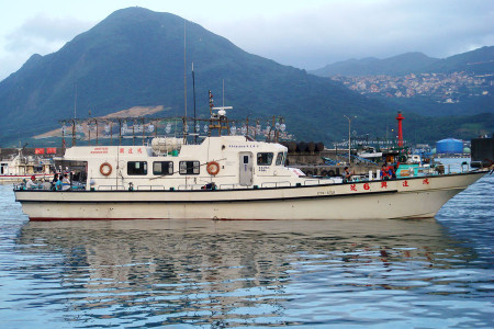 鴻達興六號海釣船